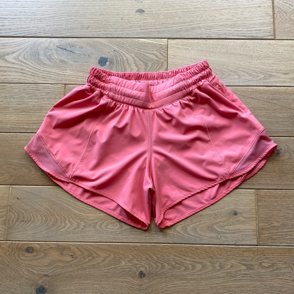 lululemon Hotty Hot High Rise Lined Short 4”